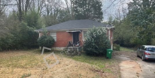2105 Rexford Dr, Decatur, GA 30034