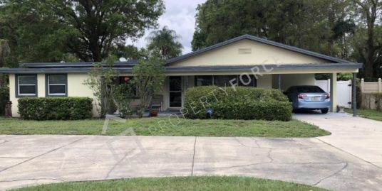9727 Bear Lake Rd, Forest City, FL 32703