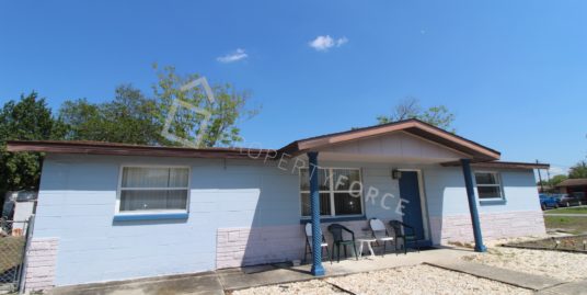 7305 Country Club Dr, Hudson, FL 34667