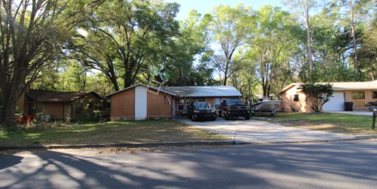 1703 NW 42nd Pl Gainesville, FL 32605