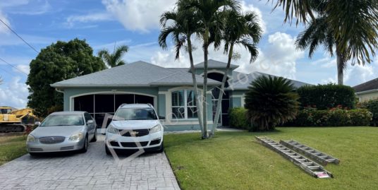 1123 Southwest 28th Terrace, Cape Coral, FL, US