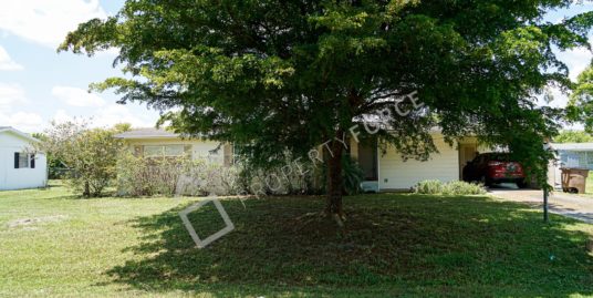 109 McKinley Ave, Lehigh Acres, FL 33936