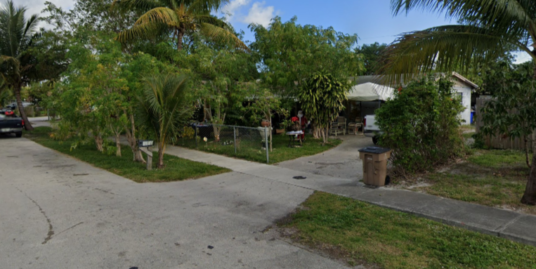 5300 Northeast 10th ave Deerfield Beach, FL 33064