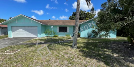 354 E Prima Vista Blvd, Port Saint Lucie, FL 34983