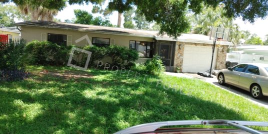 8018 Dell Drive, Tampa, FL 33615