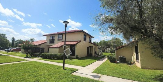 501 Hunter Circle, Kissimmee, FL 34758
