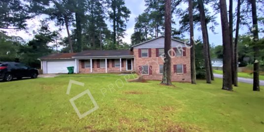 1905 Wood valley Drive Valdosta, GA 31602