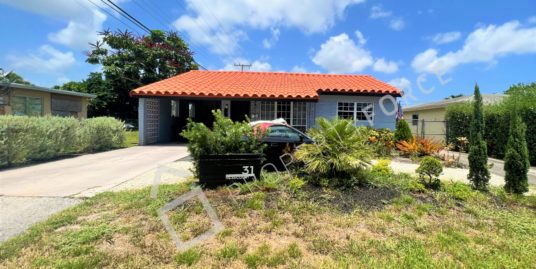 31 NE 46th Ct, Oakland Park, FL 33334