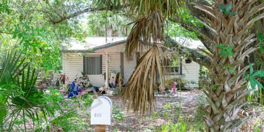 655 Clemens Ave, Punta Gorda, FL 33950