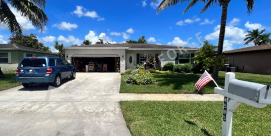 4585 Betelnut St, Boca Raton, FL 33428