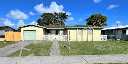 20745 SW 114th Ct Miami, FL 33189
