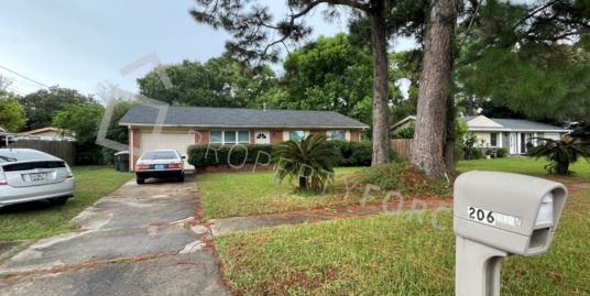 206 Deluna Rd SW, Fort Walton Beach, FL 32548