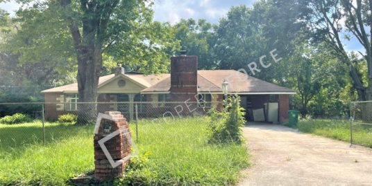 873 Third St, Stone Mountain, GA 30083