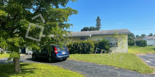 1445 Charles Rd, Fort Myers, FL 33919