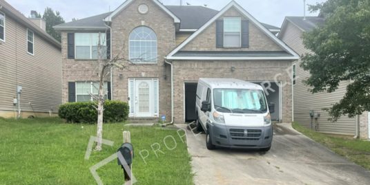 766 Florigen Lane , Fairburn, GA 30213