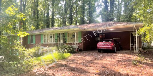 1555 Thunderwood Ln SW, Mableton, GA 30126