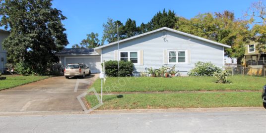 1330 South Paradise Lane, Daytona Beach, FL 32119
