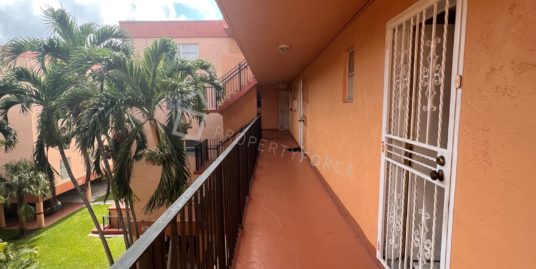 1950 West 56th Street #2304 Hialeah FL 33012