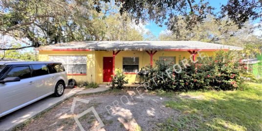 1649 23rd St, Sarasota, FL 34234