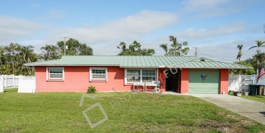 165 Charles St, Fort Myers, FL 33905
