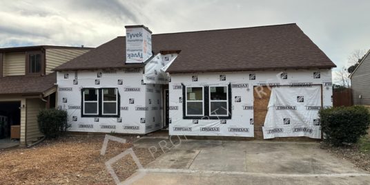 1541 Burnstone Dr, Stone Mountain, GA 30088