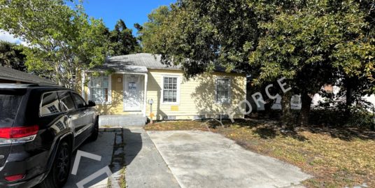 134 W 27th St, Riviera Beach, FL 33404