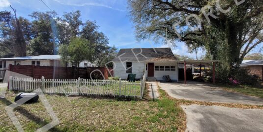 116 NE 5th St, Chiefland, FL 32626