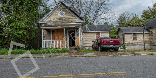 2243 Clayton St., Macon, GA 31204