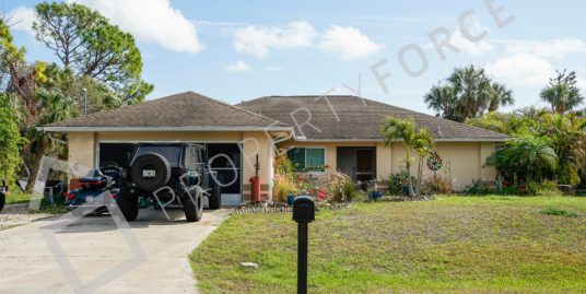 1230 Yorkshire St, Port Charlotte, FL 33952