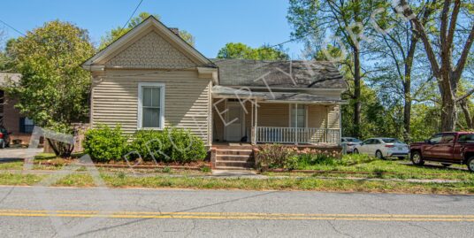 314 Washington Ave, Sandersville, GA 31082