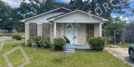 1100 Patton Dr, Pensacola, FL 32507