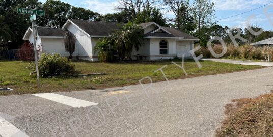 203 Vanwall Ter, Sebring, FL 33872