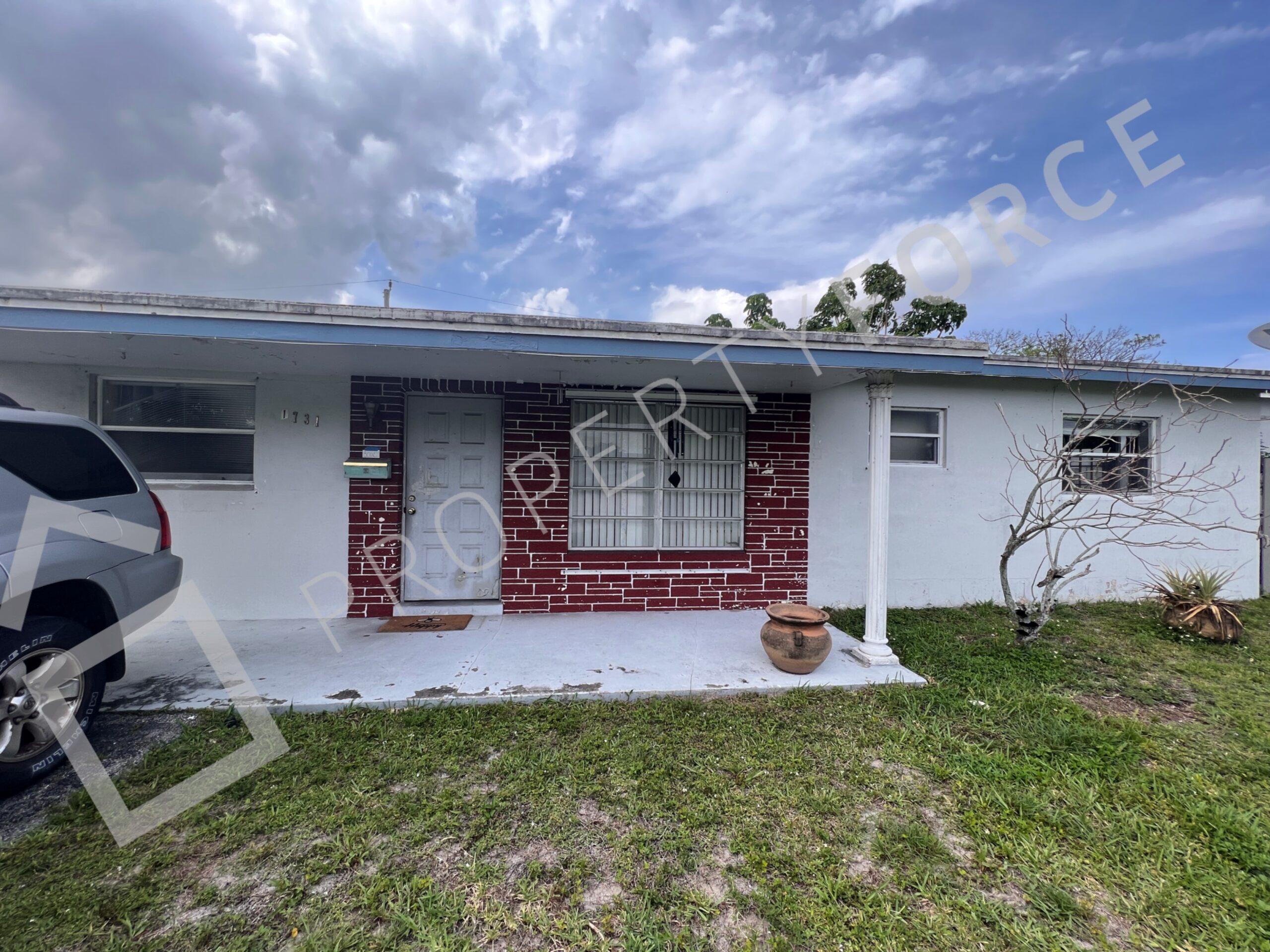 1731 NW 38th St Oakland Park, FL 33309