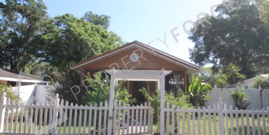 5500 10th St, Zephyrhills, FL 33542