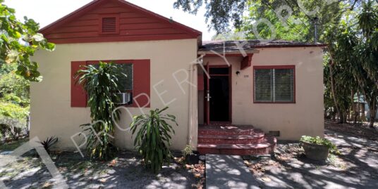 178 NW 57th St, Miami, FL 33127