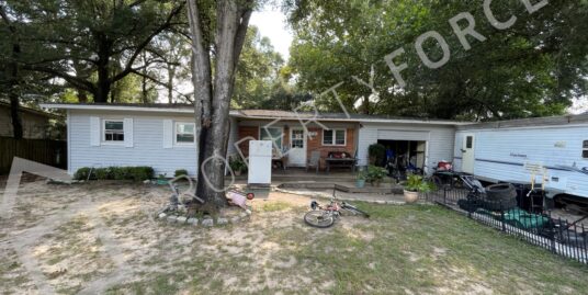 267 Seminole Trl, Crestview, FL 32536