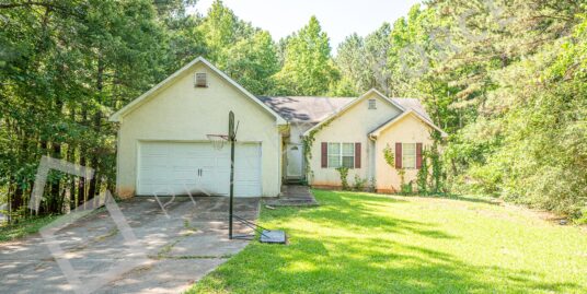 15 Golden Court, Sharpsburg, GA 30277