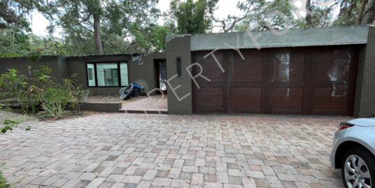 1911 Rain Forest Trl, Sarasota, FL 34240