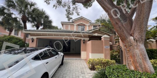 2669 Center Court Dr #310, Fort Lauderdale, FL 33332