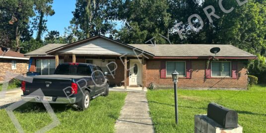 2230 Formosa Cir Brunswick, GA 31520