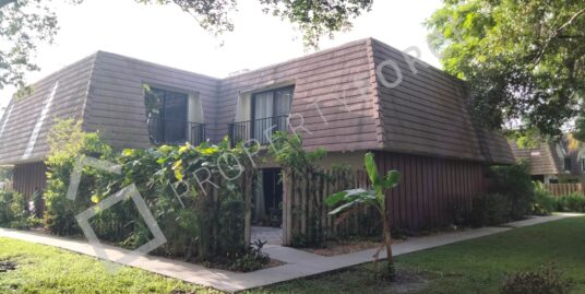 303 Miramar Lane Palm Beach Gardens FL 33410