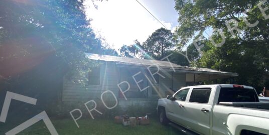 22 Pittman St N, Quincy, FL 32351