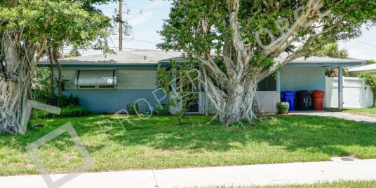 4243 Ellen Ave, Fort Myers, FL 33901