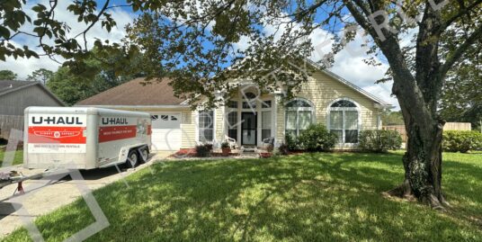 7600 Pilgrims Trace Dr, Jacksonville, FL 32244