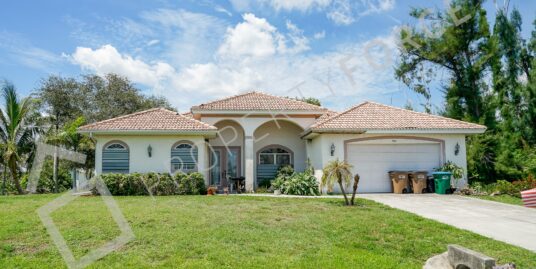 944 SW 15th Pl, Cape Coral, FL 33991