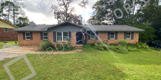 2013 Doomar Dr, Tallahassee, FL 32308