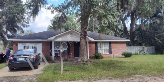 43 Sandy Run Rd SE, Allenhurst, GA 31301