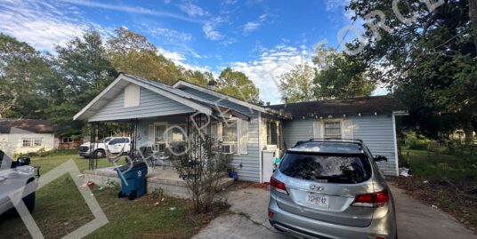 2379 Minnesota Avenue Waycross GA 31503