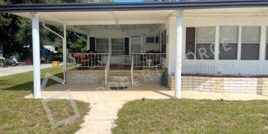 5250 Bolton Dr, Zephyrhills, FL 33542