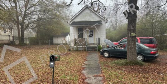 1589 Elm St NE, Conyers, GA 30012